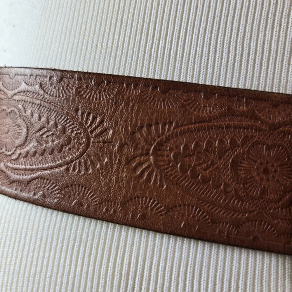 Fossil embossed brown